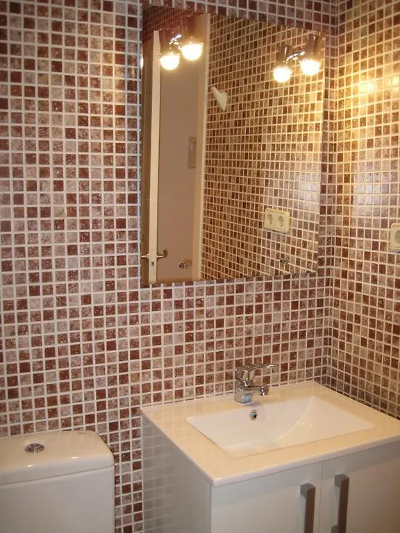 Joan Apartment 료렛 드 마르 0*,